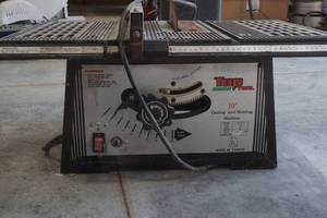 lot 73 image: table saw