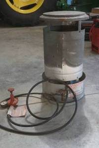 lot 95 image: heater