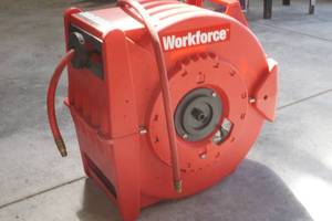 lot 99 image: hose reel