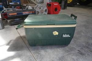 lot 106 image: cooler