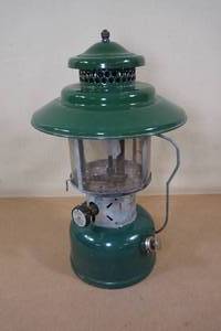 lot 177 image: Vintage Coleman Model 228F Lantern