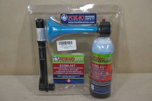 lot 219 image: Fox 40 Marine Safety Horn