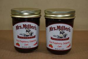 lot 30 image: Mrs. Millers Homemade Red Raspberry Jalapeno Jam