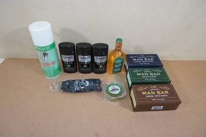 lot 41 image: Assorted Mens Products - Soap, Shave Cream