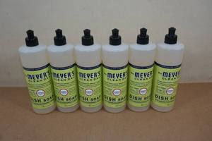 lot 46 image: Mrs Meyers Clean Day Dish Soap