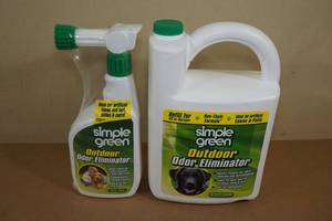 lot 49 image: Simple Green Outdoor Odor Eliminator Sprayer with Refill