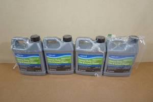 lot 63 image: Aqua Mix Heavy-Duty Tile and Grout Cleaner