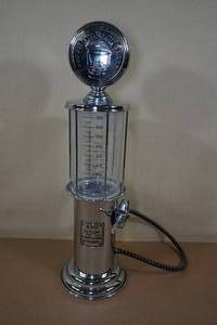lot 91 image: Visible Gas Pump Alcohol Dispenser