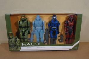 lot 107 image: Halo Large Action Figure Set