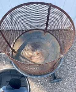 lot 29 image: Fine Fire Pit with Wheels