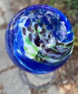 lot 37 image: Cobalt Blue Gazing Ball with Stand