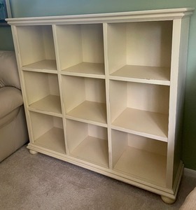 lot 103 image: Lightly Distressed Beige Cube Style Shelf