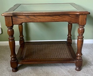 lot 113 image: Vintage Glass Top Side Table