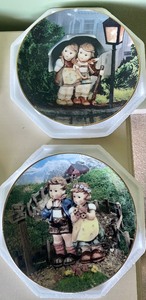 lot 119 image: 9 Hummel Collectors Plates
