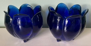lot 128 image: Beautiful Cobalt Blue Decor
