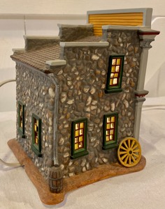 lot 76 image: Wells Fargo Bank by Dept 56
