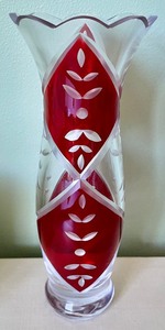 lot 159 image: Lenox Crimson Splendor Vase