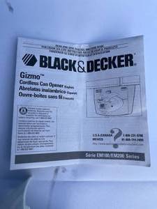 lot 226 image: Black and Decker Gizmo Cordless Can Opener