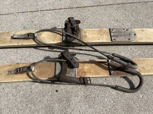 lot 230 image: Vintage Wooden U.S. Army Skis