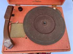 lot 236 image: Vintage Coral Record Player