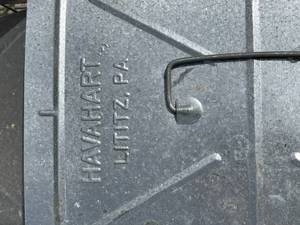 lot 239 image: 2 Havahart Live Traps