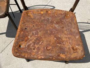 lot 245 image: 2 Vintage Metal Folding Chairs
