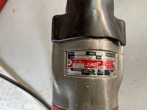 lot 250 image: Milwaukee Heavy Duty Sawzall Model 6507