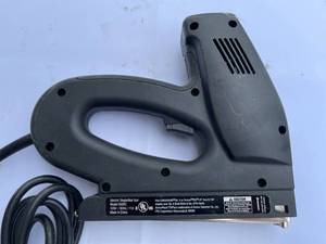 lot 265 image: Superbonder  Electric Staple  Nail Gun Model 5900C