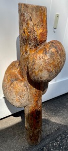 lot 333 image: Beautiful Burled Wood Decor