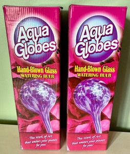 lot 367 image: New Aqua Globes