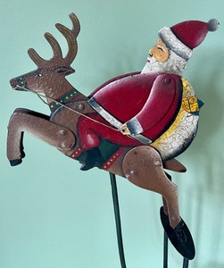 lot 371 image: Authentic Models Balancing Santa
