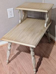 lot 10A image: Tiered Vintage Side Table