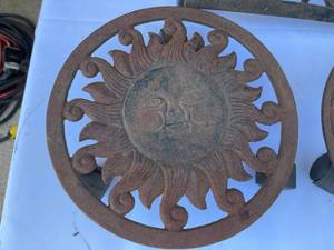 lot 297 image: 3 Garden Plant Rollers