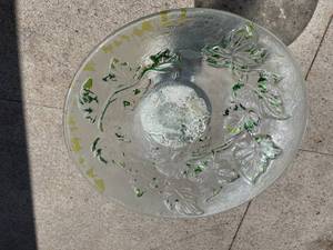 lot 314 image: Birdbath With Glass Top