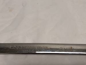 12 ASSORTED WRENCH