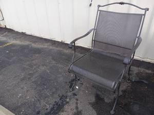 OUTDOOR PATIO TABLE AND CHAIRS