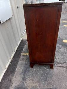 5 DRAWER DRESSER BY DREXEL