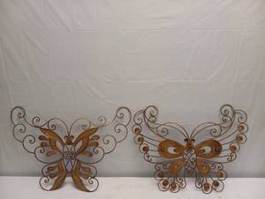2 BUTTERFLIES WALL ART