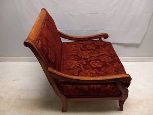VINTAGE RED CHAIR