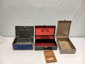 5 SMALL BOXES