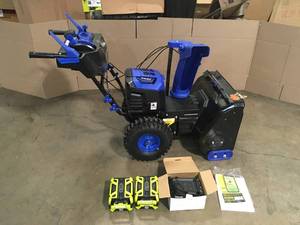 Blue Snow Blower - Comes with 2 Batteries and Charger - Review all pictures