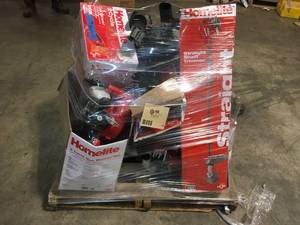 Mix Lot of assorted Homelite Trimmers, Blowers - Customer Returns - Review all pictures