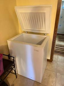 lot 52 image: Frigidaire Commercial Chest Freezer