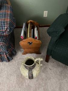 lot 23 image: Magazine Rack & Large Pitcher Artwork