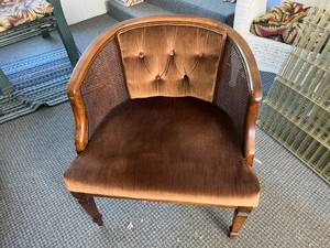 lot 65 image: Chair