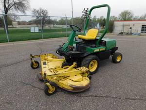 John Deere F935 Front Mount Riding Lawn Mower with Broom Attachment