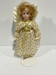 lot 5 image: Porcelain Doll Special Expressions Angel Doll with Wings