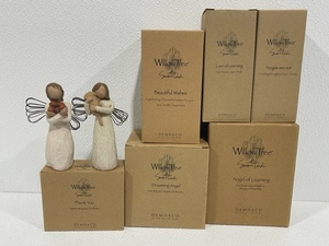 lot 87 image: Willow Tree Figurines