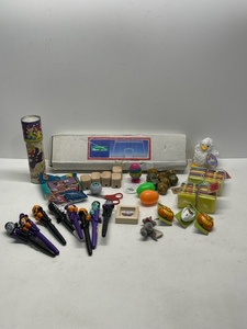 lot 110 image: Assorted Misc. Childrens Items