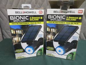 2 BIONIC SPOTLIGHT MOTION DETECTORS NEW IN BOX